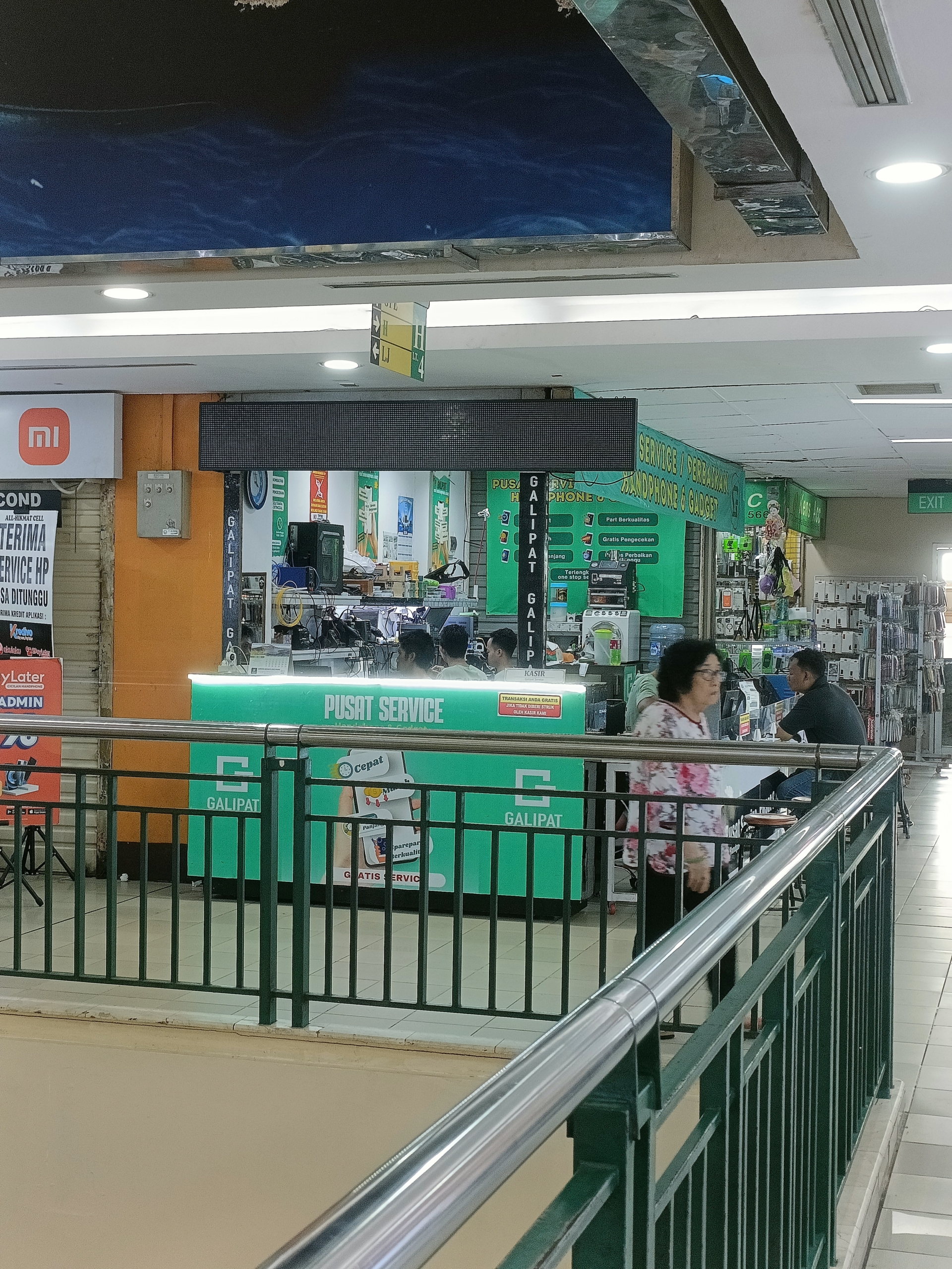 Toko Galipat Pusat Service di ITC Cempaka Mas Lt.4 Blok H No. 559